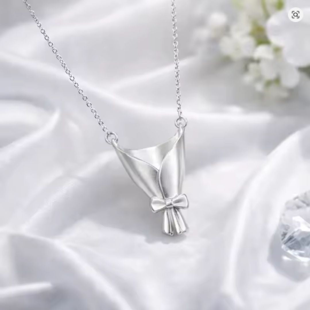 Bloom Necklace