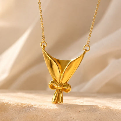 Bloom Necklace